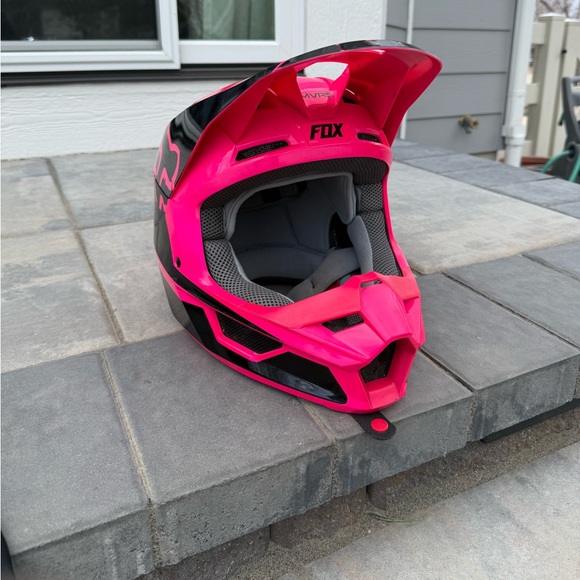 Fox Neon Pink and Black Full-Face MTB Helmet - Picture 2 of 3